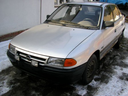 Opel Astra RV. 92 -99 náhr.díly - dobré ceny